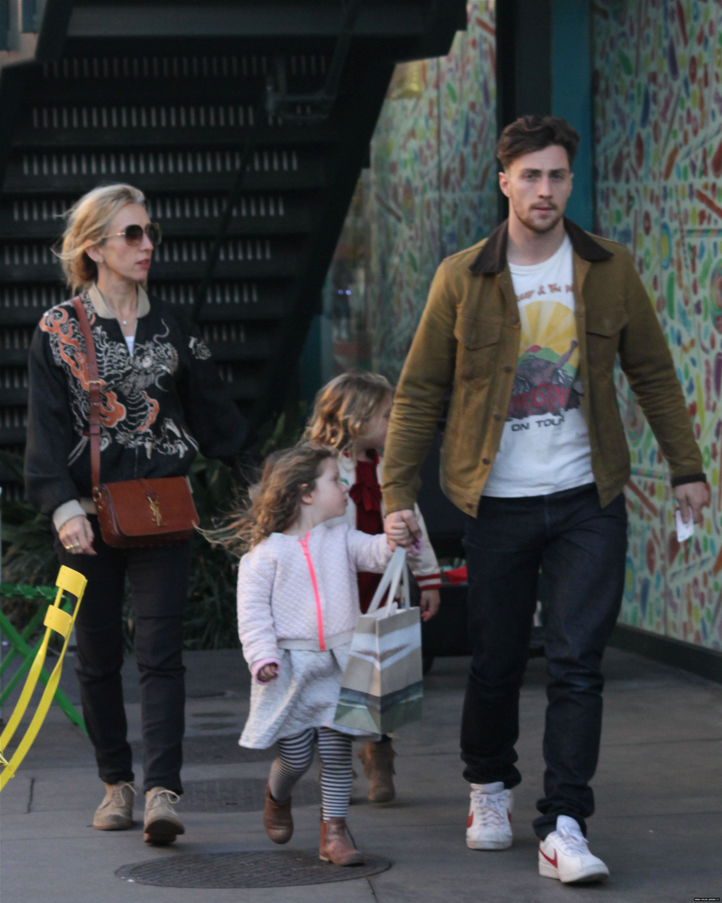 254.jpg