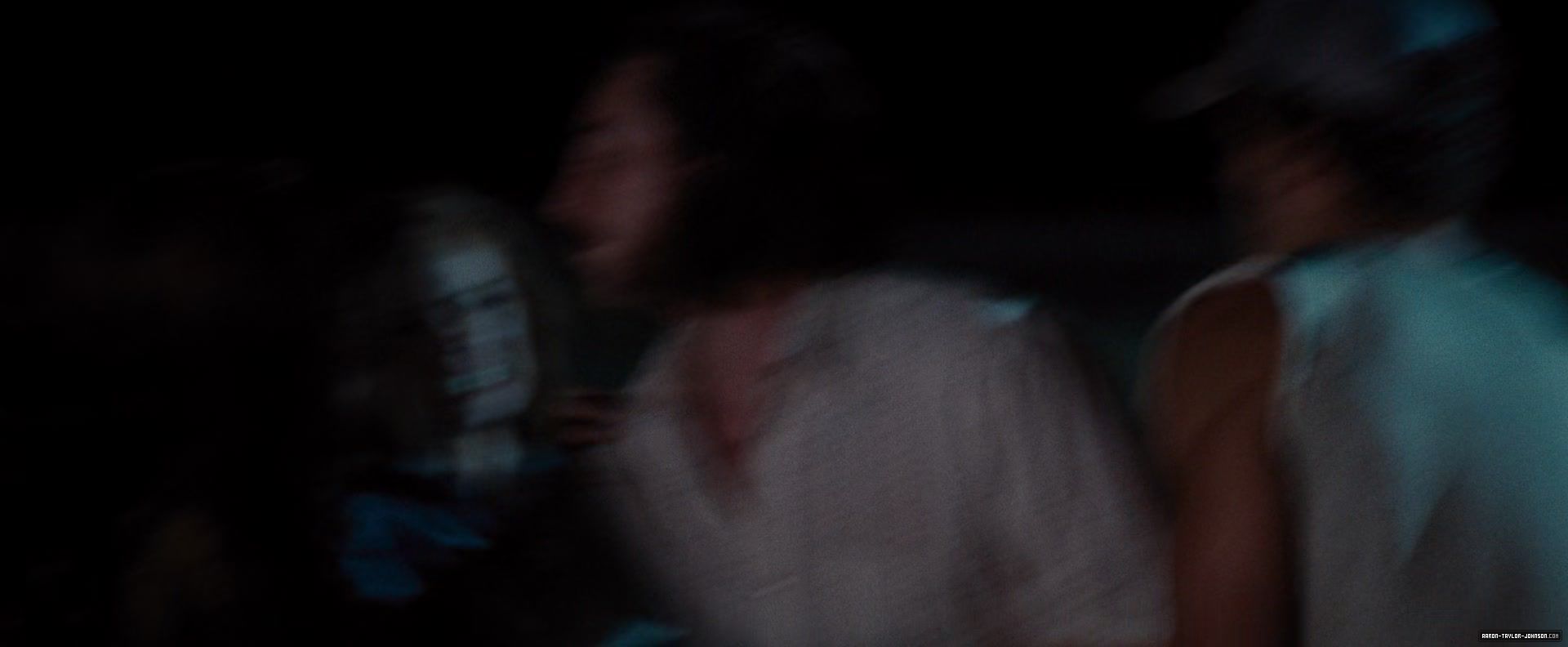 233.jpg