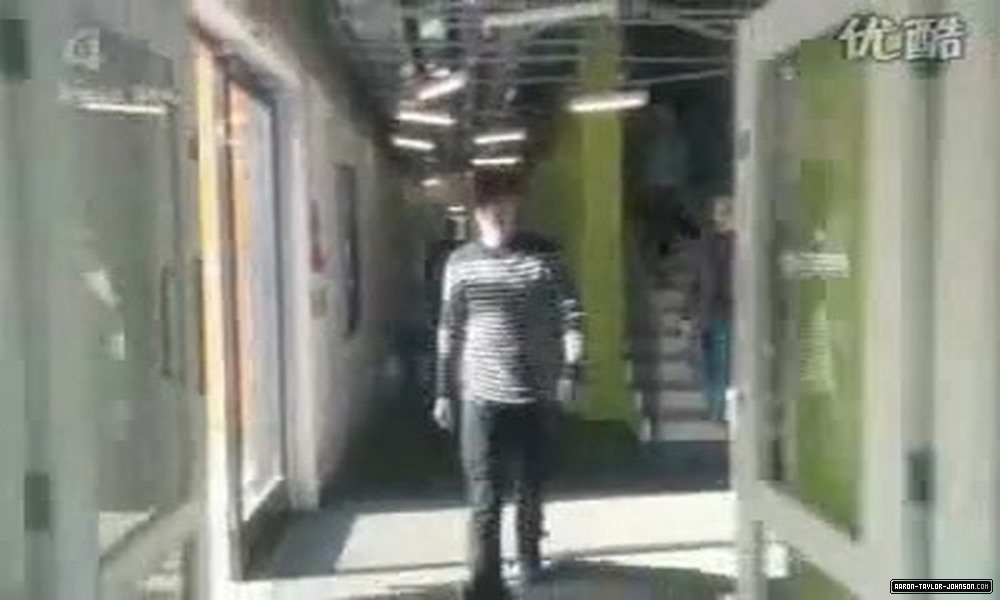 3743.jpg